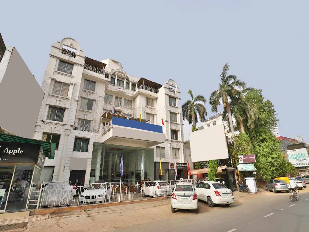 Oyo 1123 Hotel Rock Regency Amhedabad Dış mekan fotoğraf