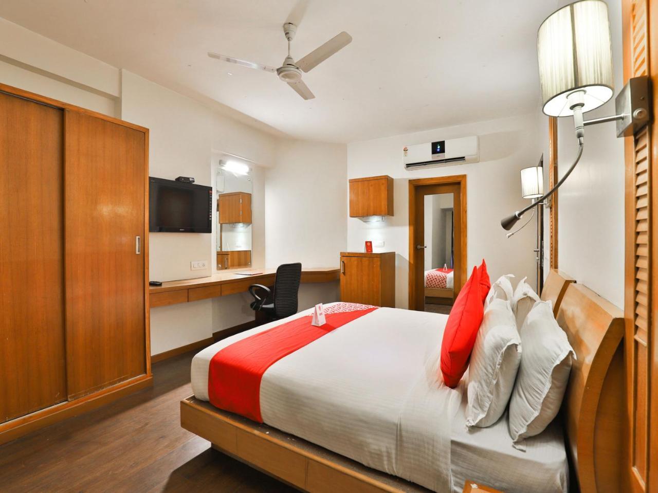 Oyo 1123 Hotel Rock Regency Amhedabad Dış mekan fotoğraf