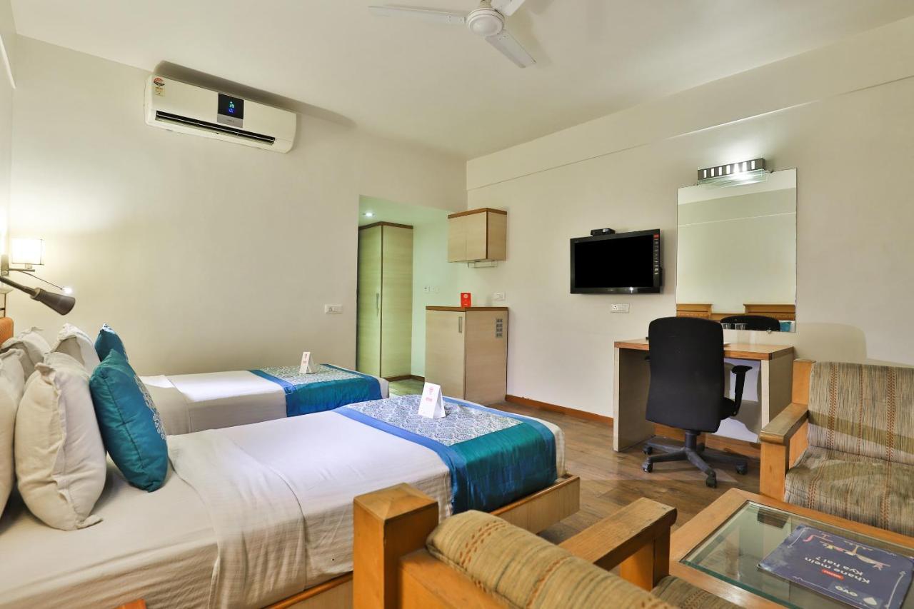Oyo 1123 Hotel Rock Regency Amhedabad Dış mekan fotoğraf